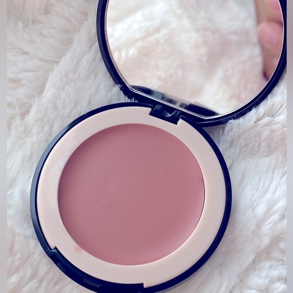 Bundle Doll 10 Cream she’s a doll Doll 10 Dream Whip You’re making me blush - Picture 4 of 6